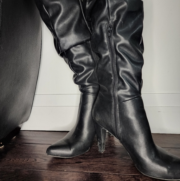 Calf high boots with zipper - Picture 3 of 5